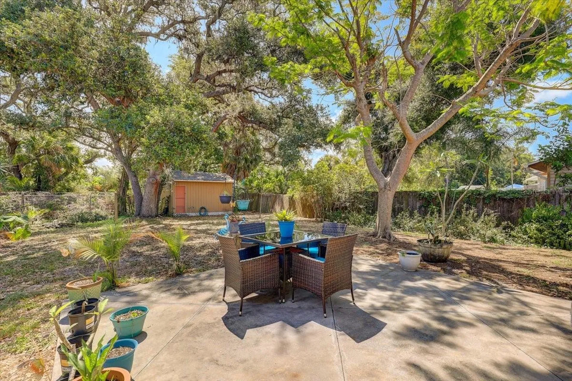 222 Glenwood Avenue Osprey FL 34229