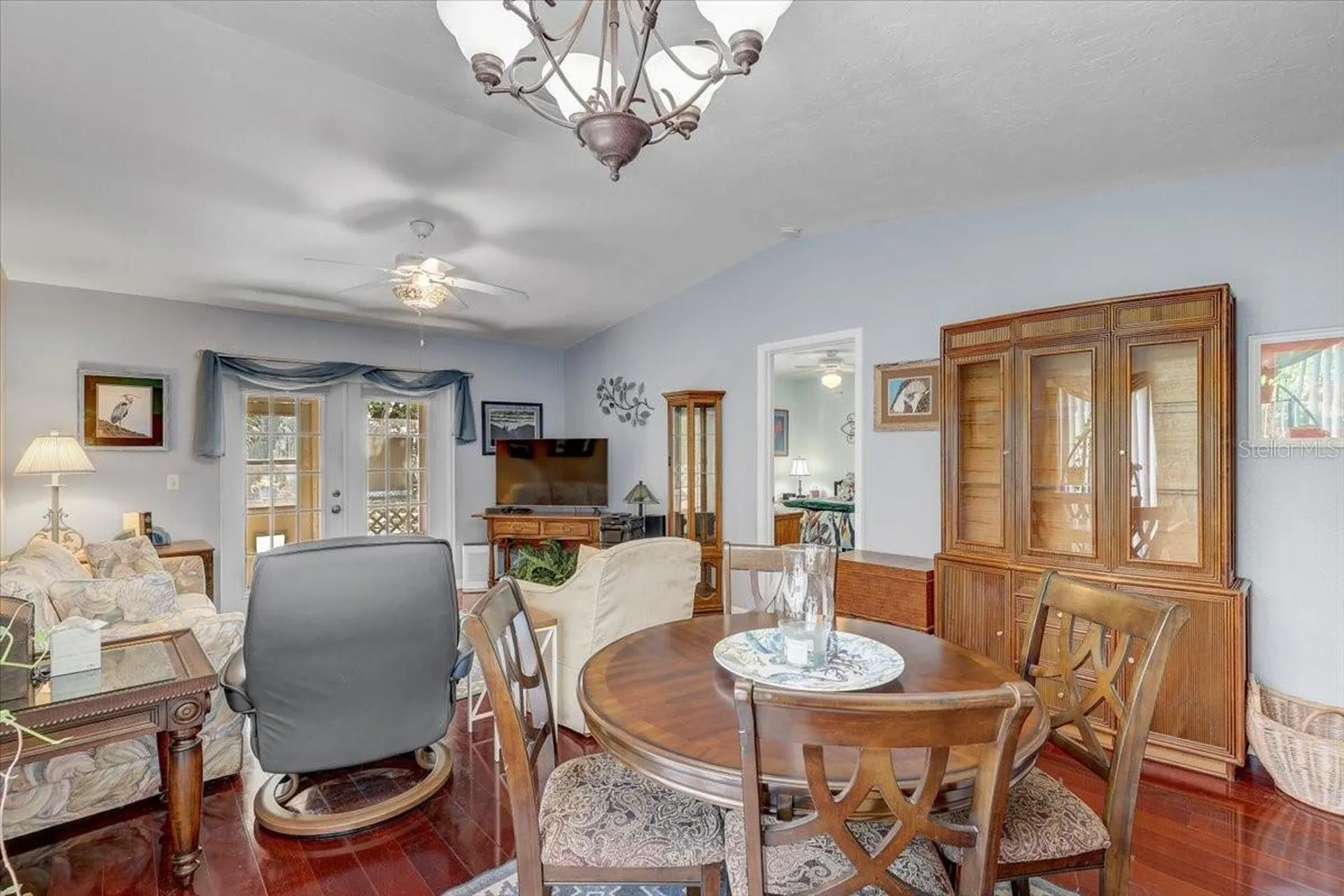 222 Glenwood Avenue Osprey FL 34229