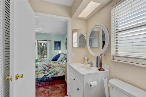 222 Glenwood Avenue Osprey FL 34229