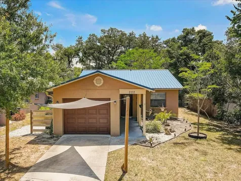 222 Glenwood Avenue Osprey FL 34229