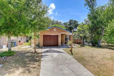 222 Glenwood Avenue Osprey FL 34229