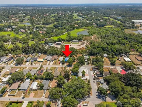 222 Glenwood Avenue Osprey FL 34229