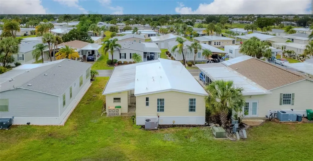 2100 Kings Highway Port Charlotte FL 33980