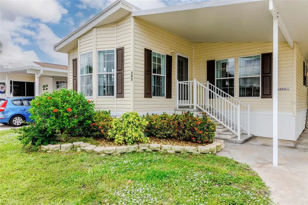 2100 Kings Highway Port Charlotte FL 33980
