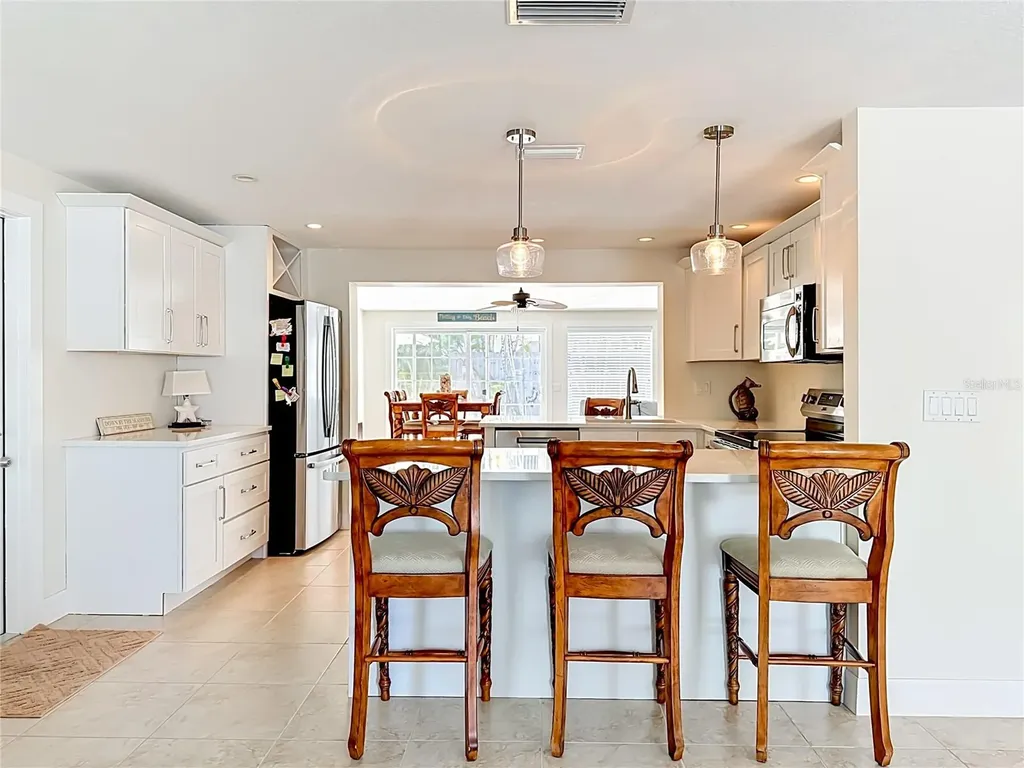 307 68th Holmes Beach FL 34217