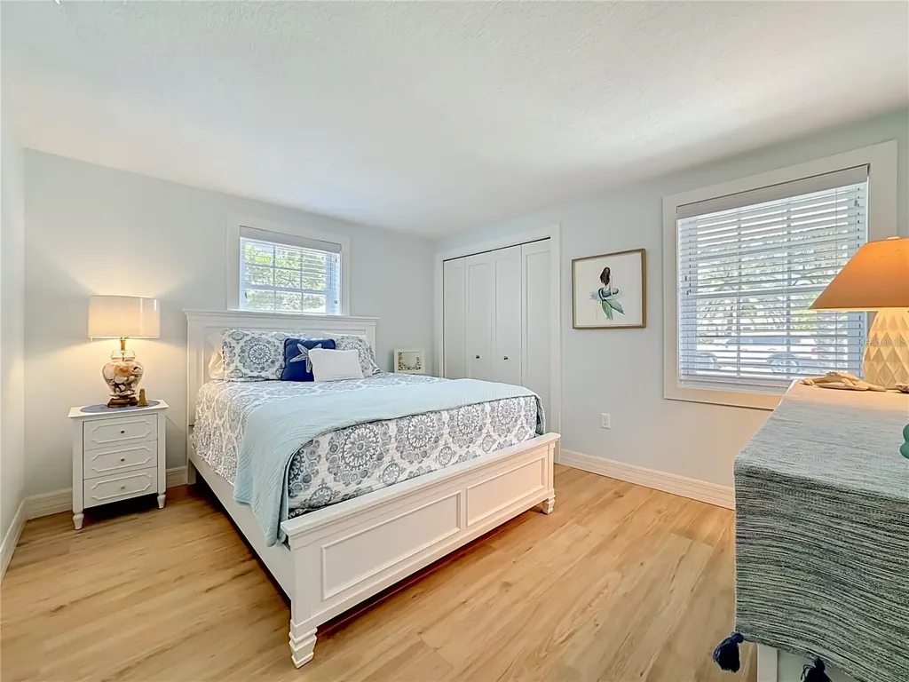 307 68th Holmes Beach FL 34217