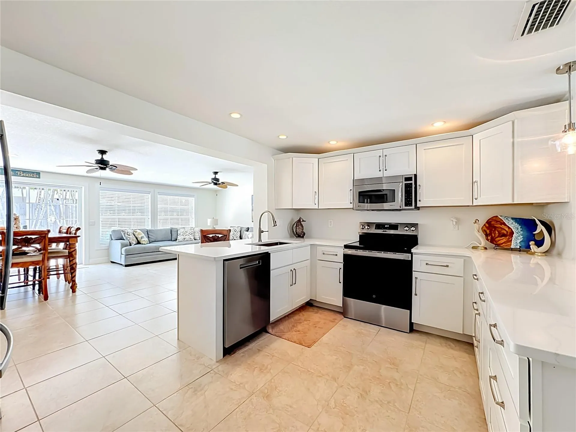 307 68th Holmes Beach FL 34217