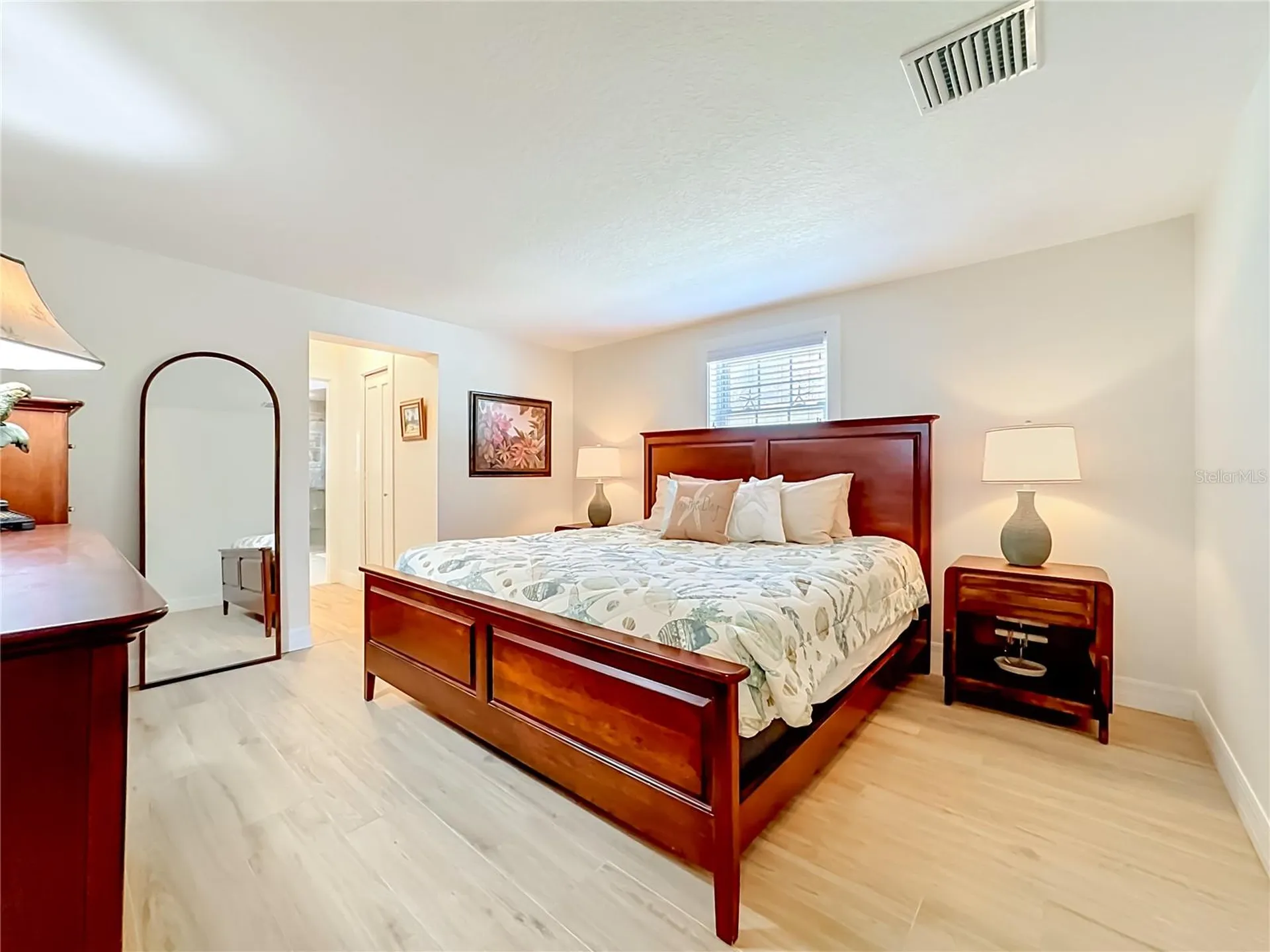 307 68th Holmes Beach FL 34217