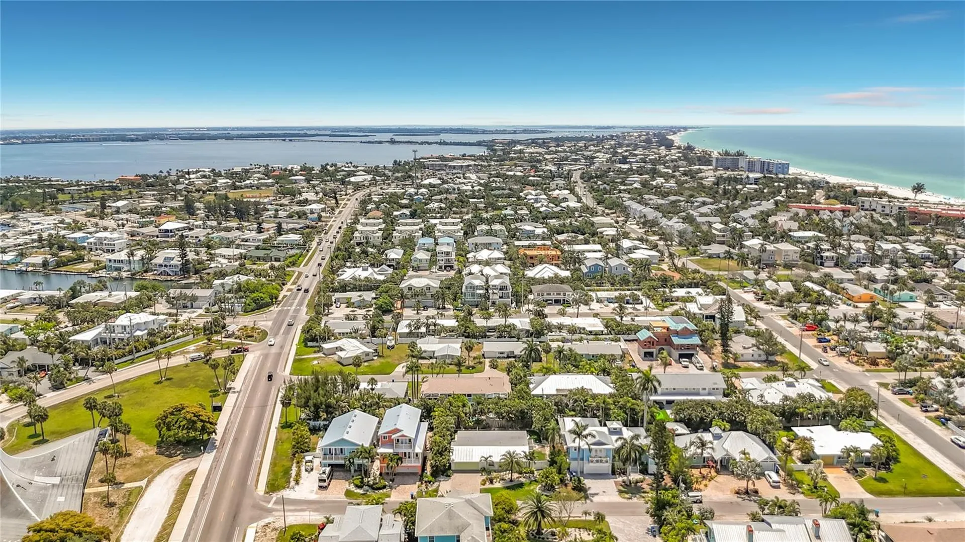307 68th Holmes Beach FL 34217