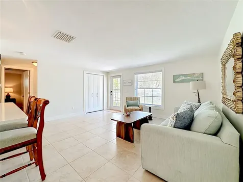 307 68th Holmes Beach FL 34217