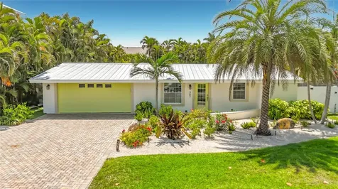 307 68th Holmes Beach FL 34217
