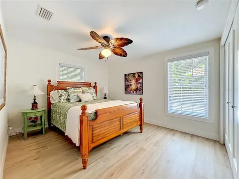 307 68th Holmes Beach FL 34217
