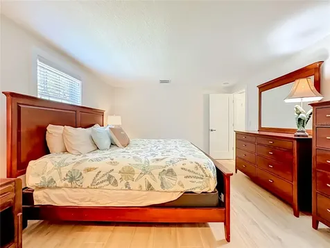 307 68th Holmes Beach FL 34217