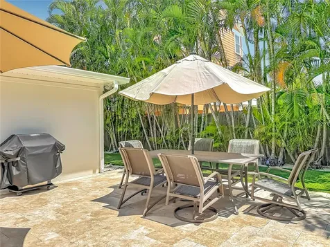 307 68th Holmes Beach FL 34217