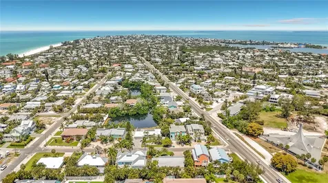 307 68th Holmes Beach FL 34217