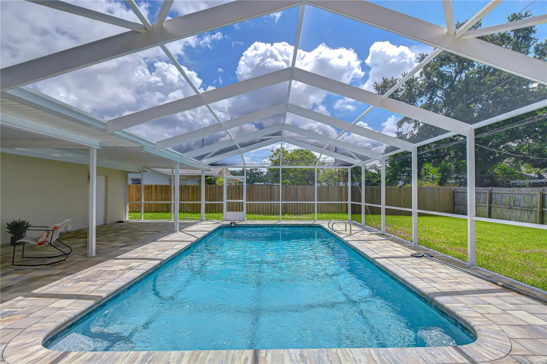 2167 Lakeview Road Clearwater FL 33764