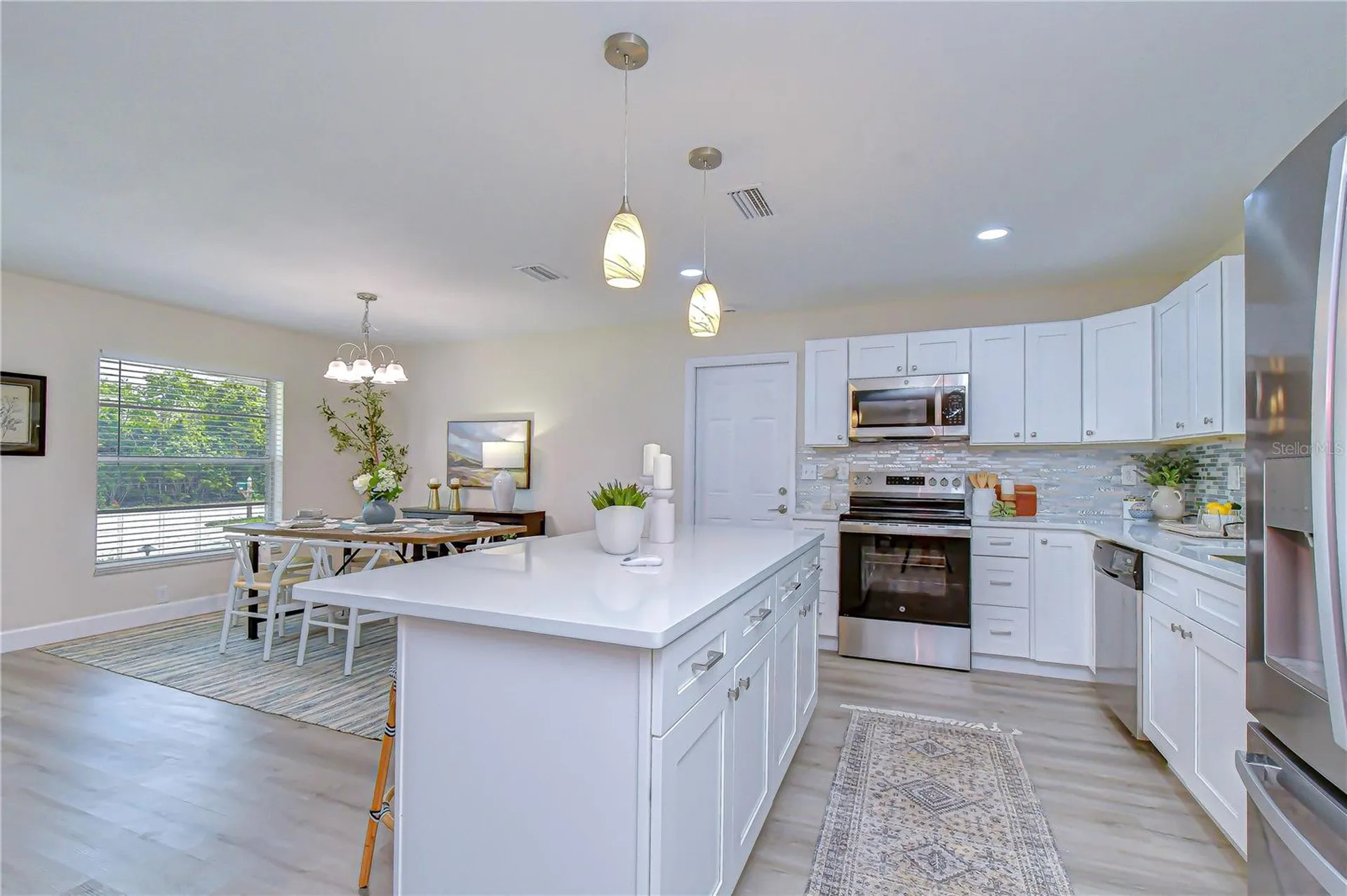 2167 Lakeview Road Clearwater FL 33764