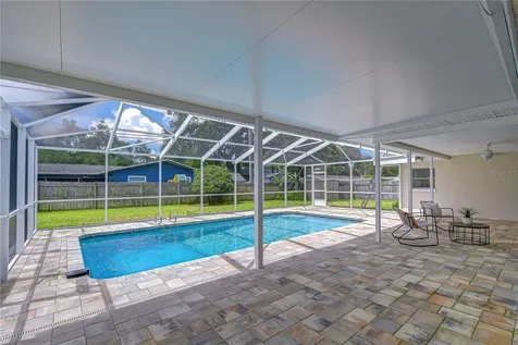 2167 Lakeview Road Clearwater FL 33764