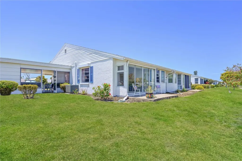 4603 Lexington Circle Bradenton FL 34210