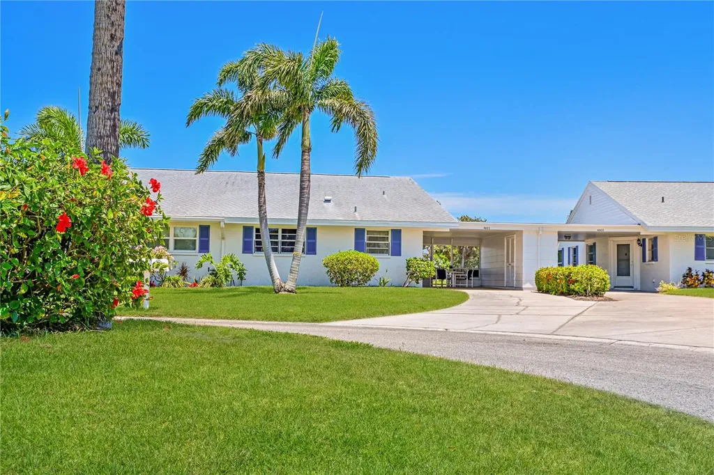 4603 Lexington Circle Bradenton FL 34210