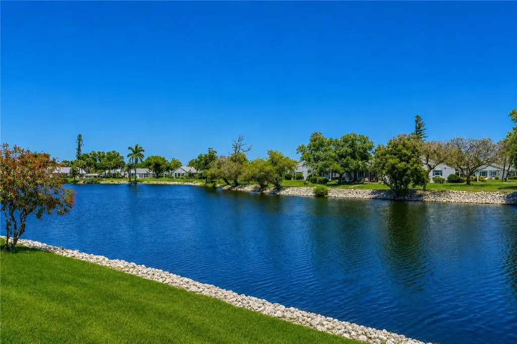 4603 Lexington Circle Bradenton FL 34210