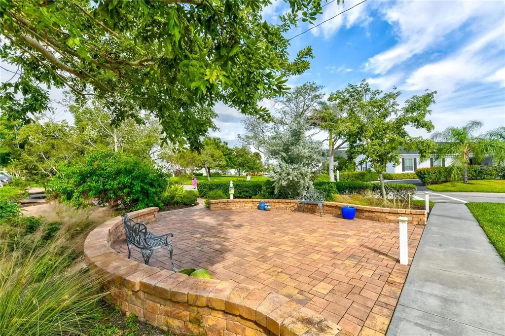 4603 Lexington Circle Bradenton FL 34210