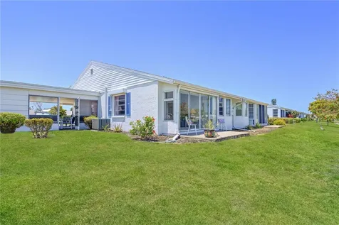4603 Lexington Circle Bradenton FL 34210