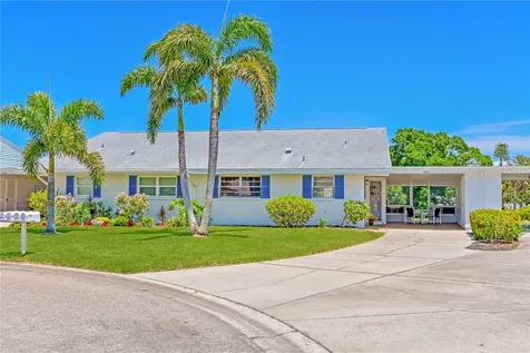 4603 Lexington Circle Bradenton FL 34210