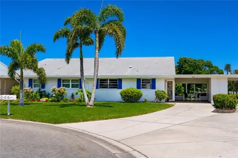 4603 Lexington Circle Bradenton FL 34210