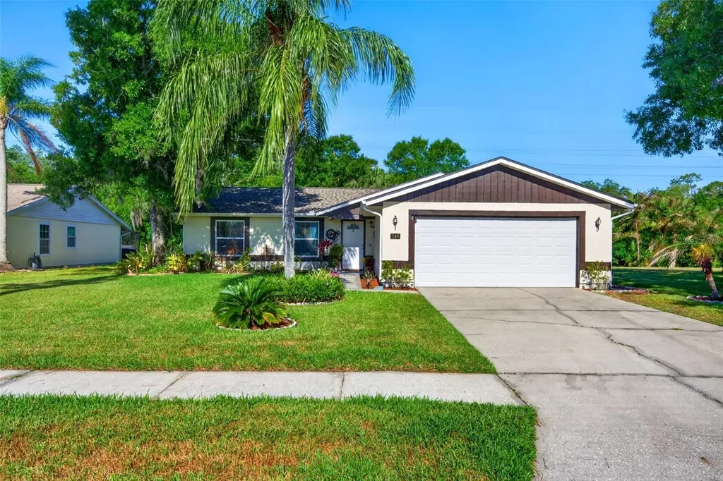 549 Longwood Circle Oldsmar FL 34677