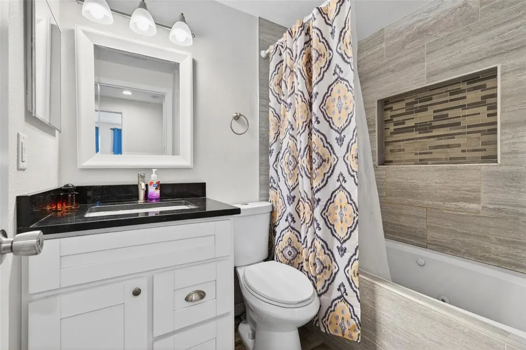 549 Longwood Circle Oldsmar FL 34677