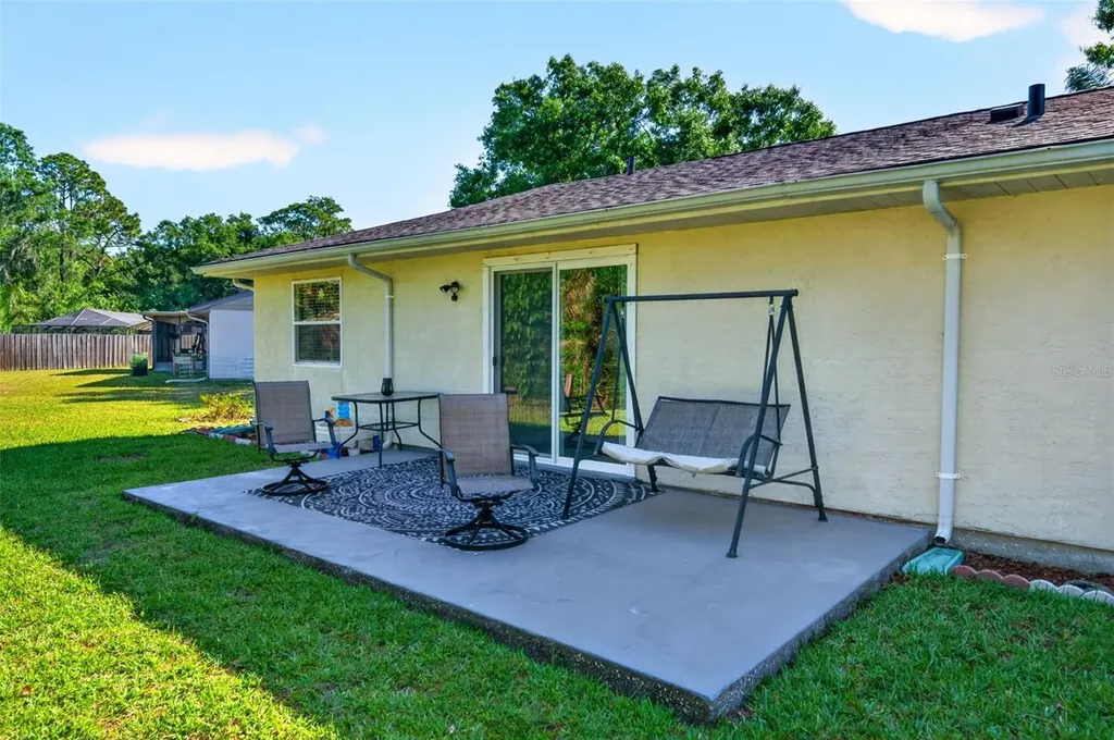 549 Longwood Circle Oldsmar FL 34677