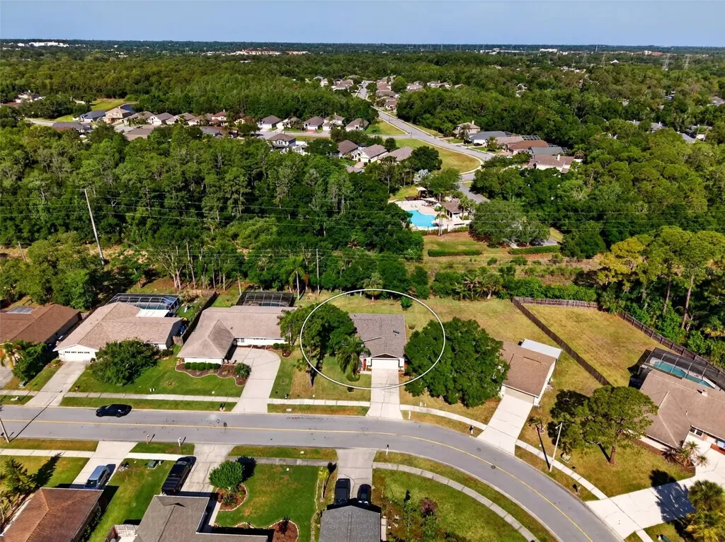 549 Longwood Circle Oldsmar FL 34677