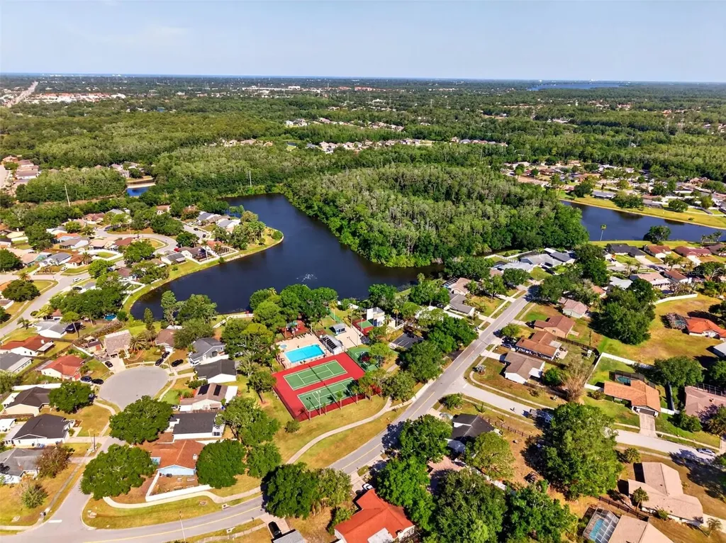 549 Longwood Circle Oldsmar FL 34677