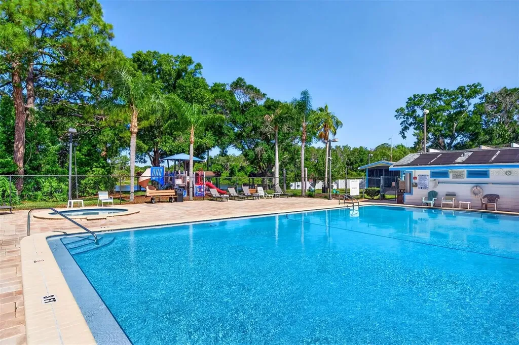 549 Longwood Circle Oldsmar FL 34677