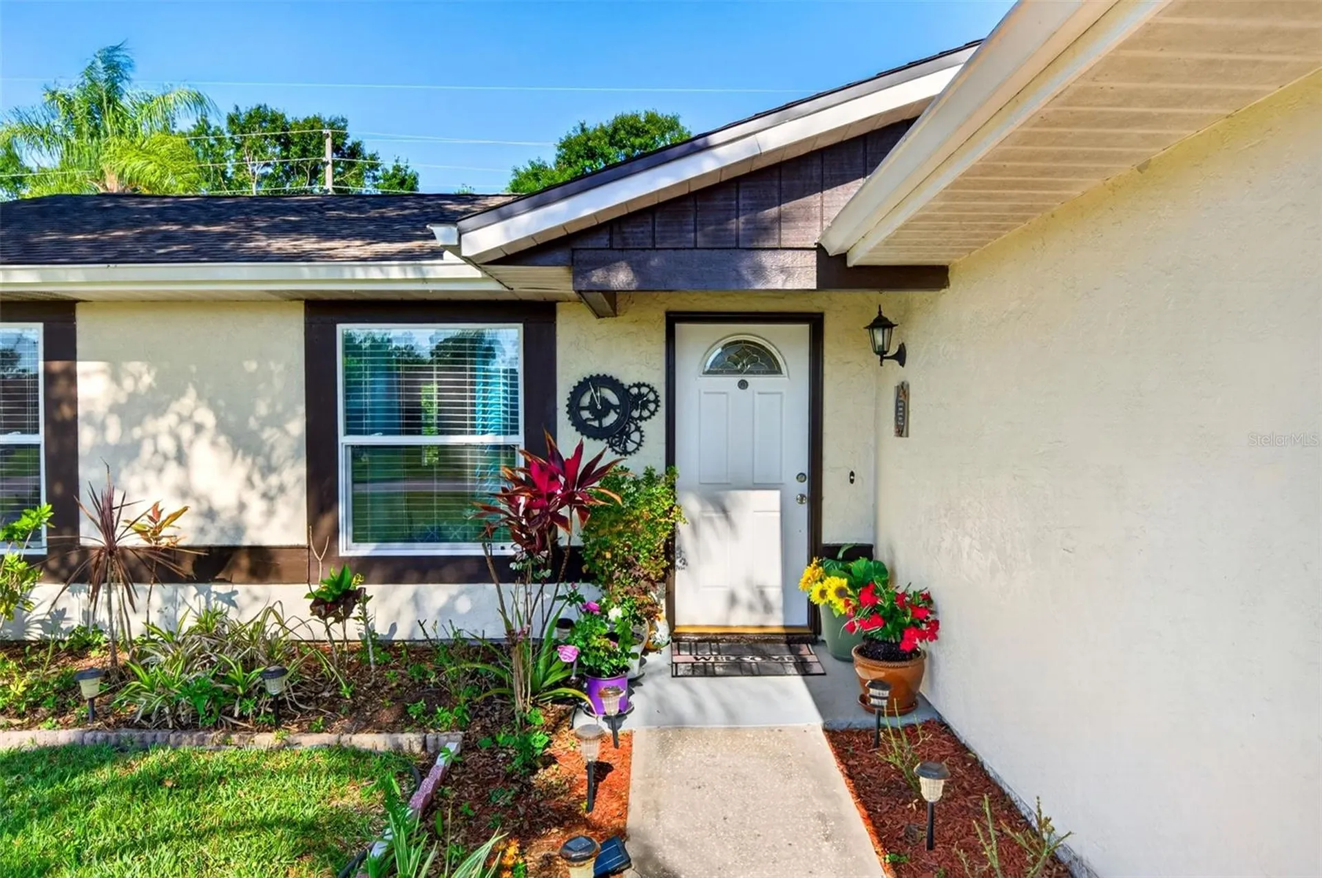 549 Longwood Circle Oldsmar FL 34677