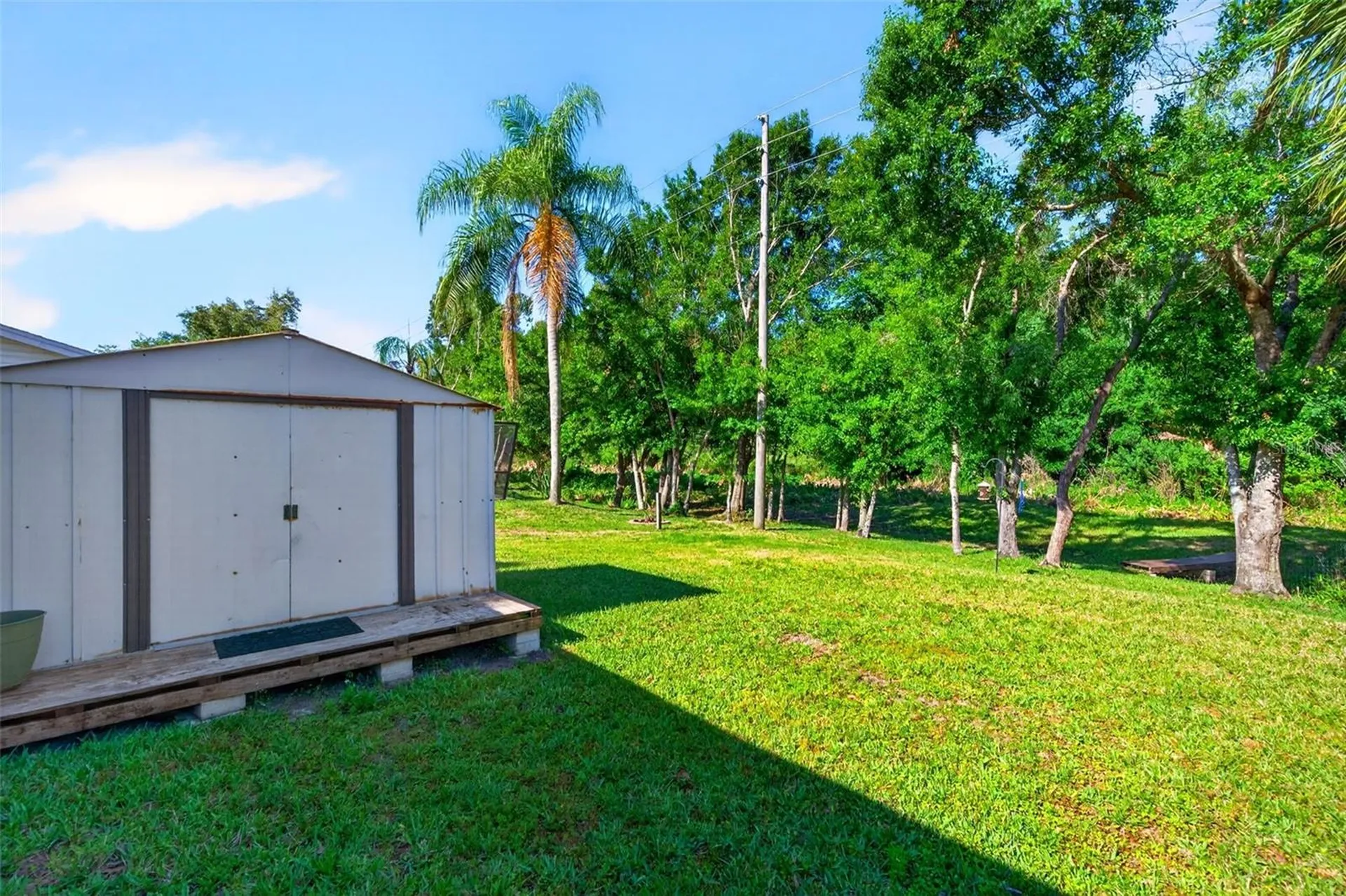 549 Longwood Circle Oldsmar FL 34677