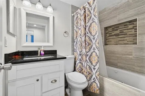549 Longwood Circle Oldsmar FL 34677