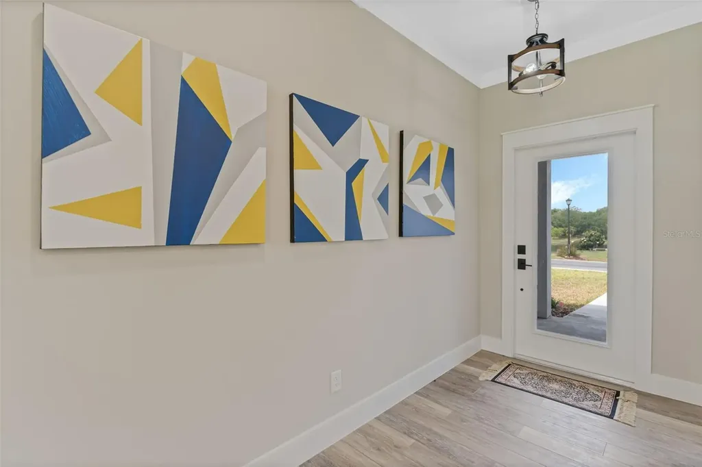100 Fairway Circle Umatilla FL 32784