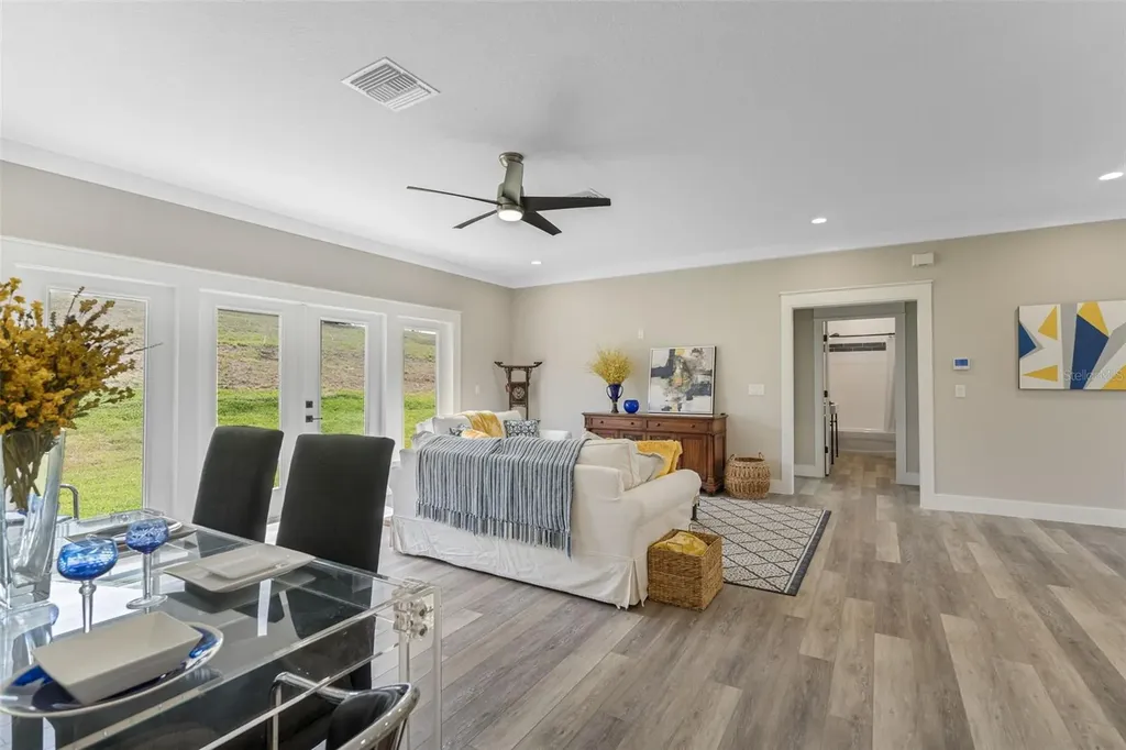 100 Fairway Circle Umatilla FL 32784