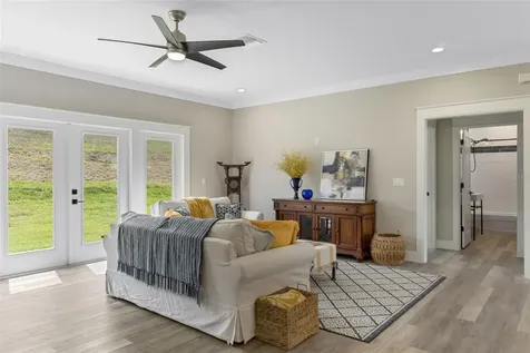 100 Fairway Circle Umatilla FL 32784