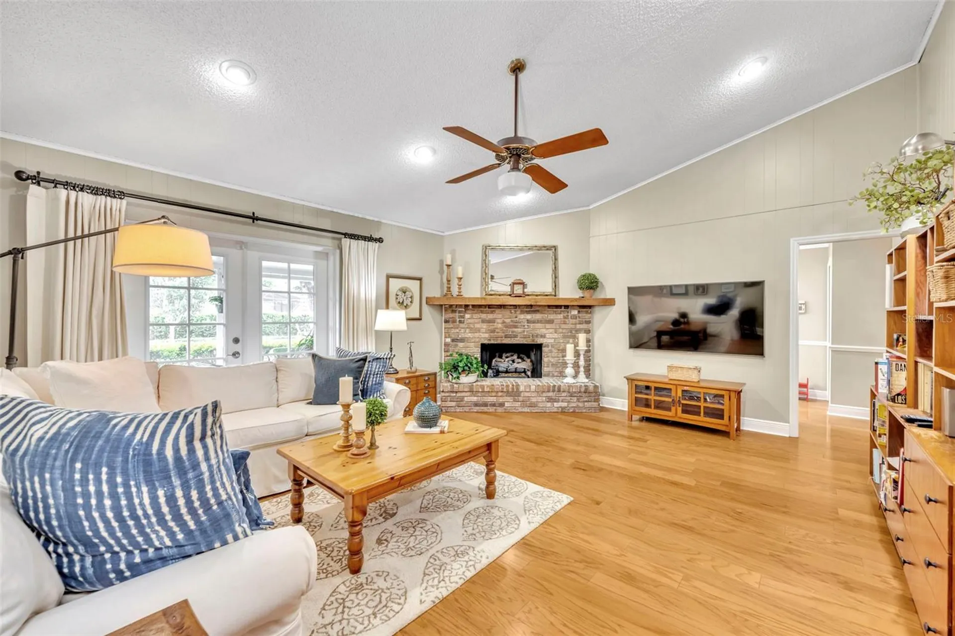 8825 Butternut Boulevard Orlando FL 32817