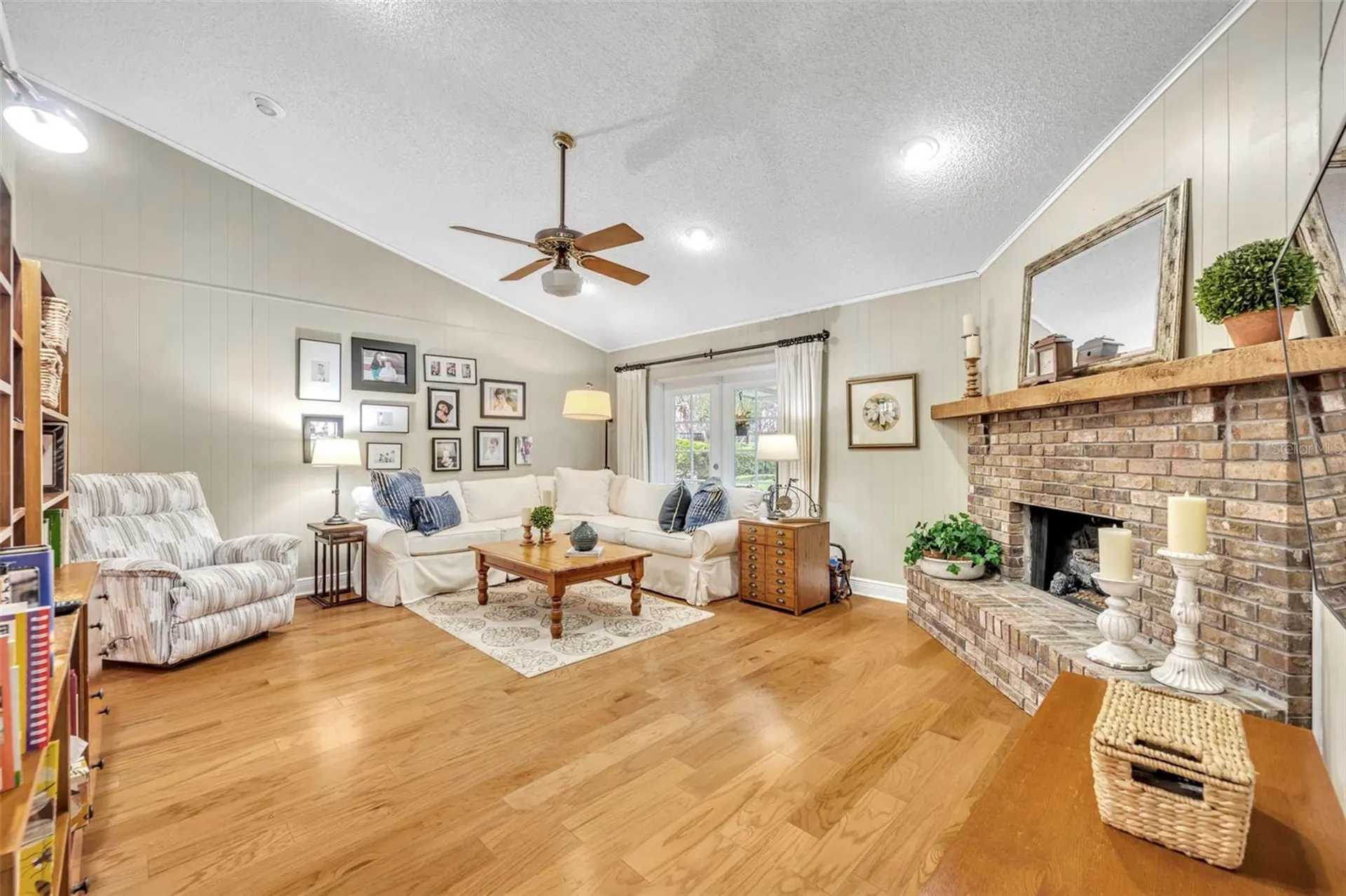 8825 Butternut Boulevard Orlando FL 32817