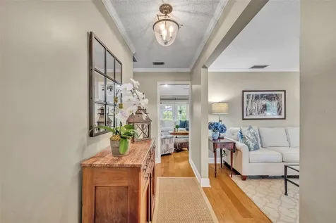 8825 Butternut Boulevard Orlando FL 32817