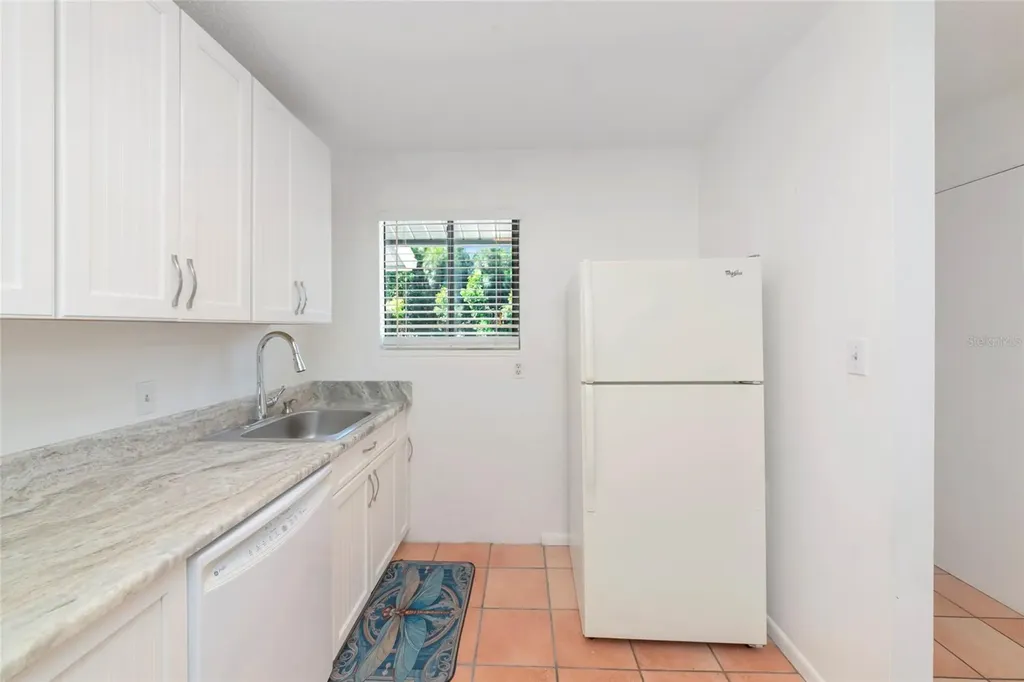 6033 34th Street W Bradenton FL 34210