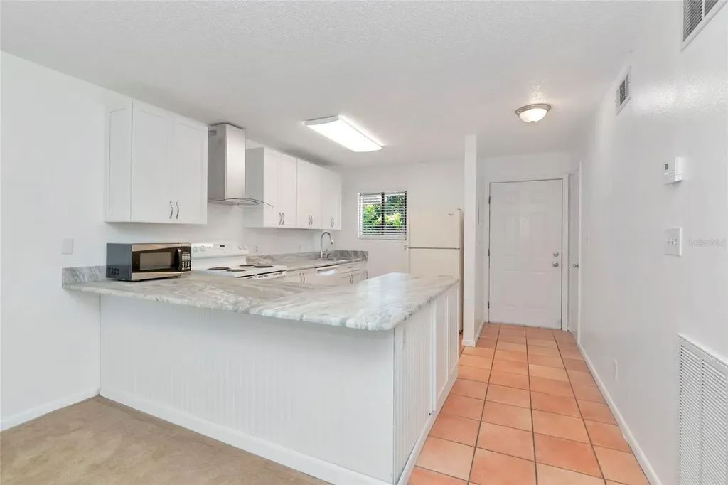 6033 34th Street W Bradenton FL 34210