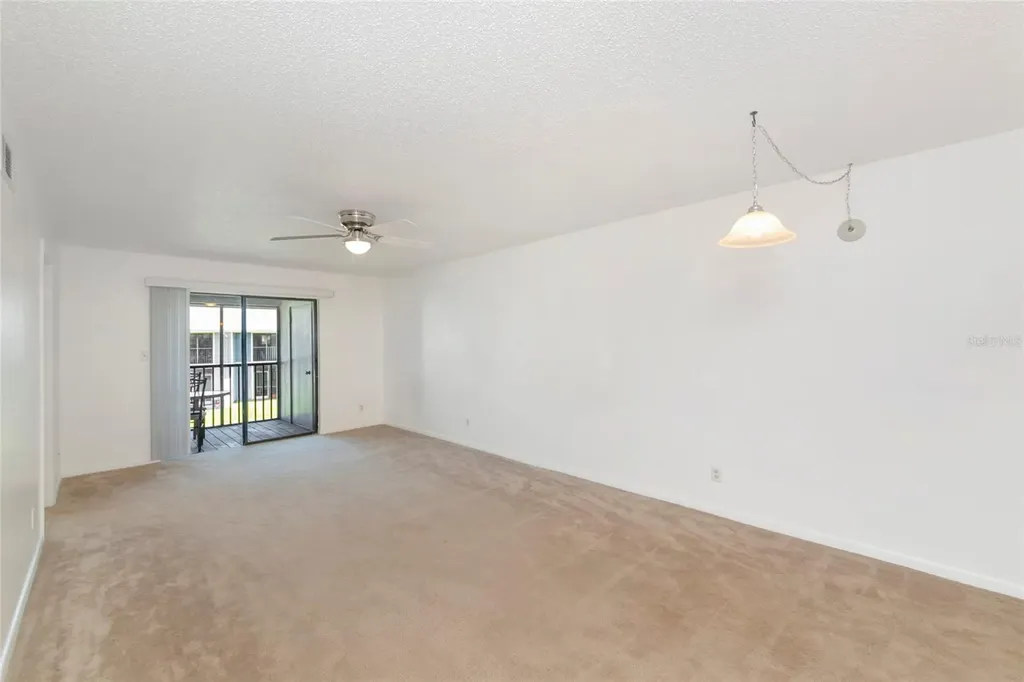 6033 34th Street W Bradenton FL 34210