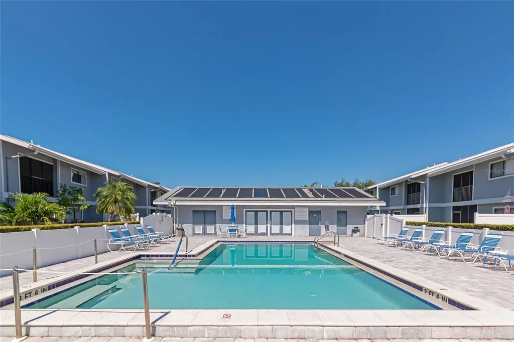 6033 34th Street W Bradenton FL 34210