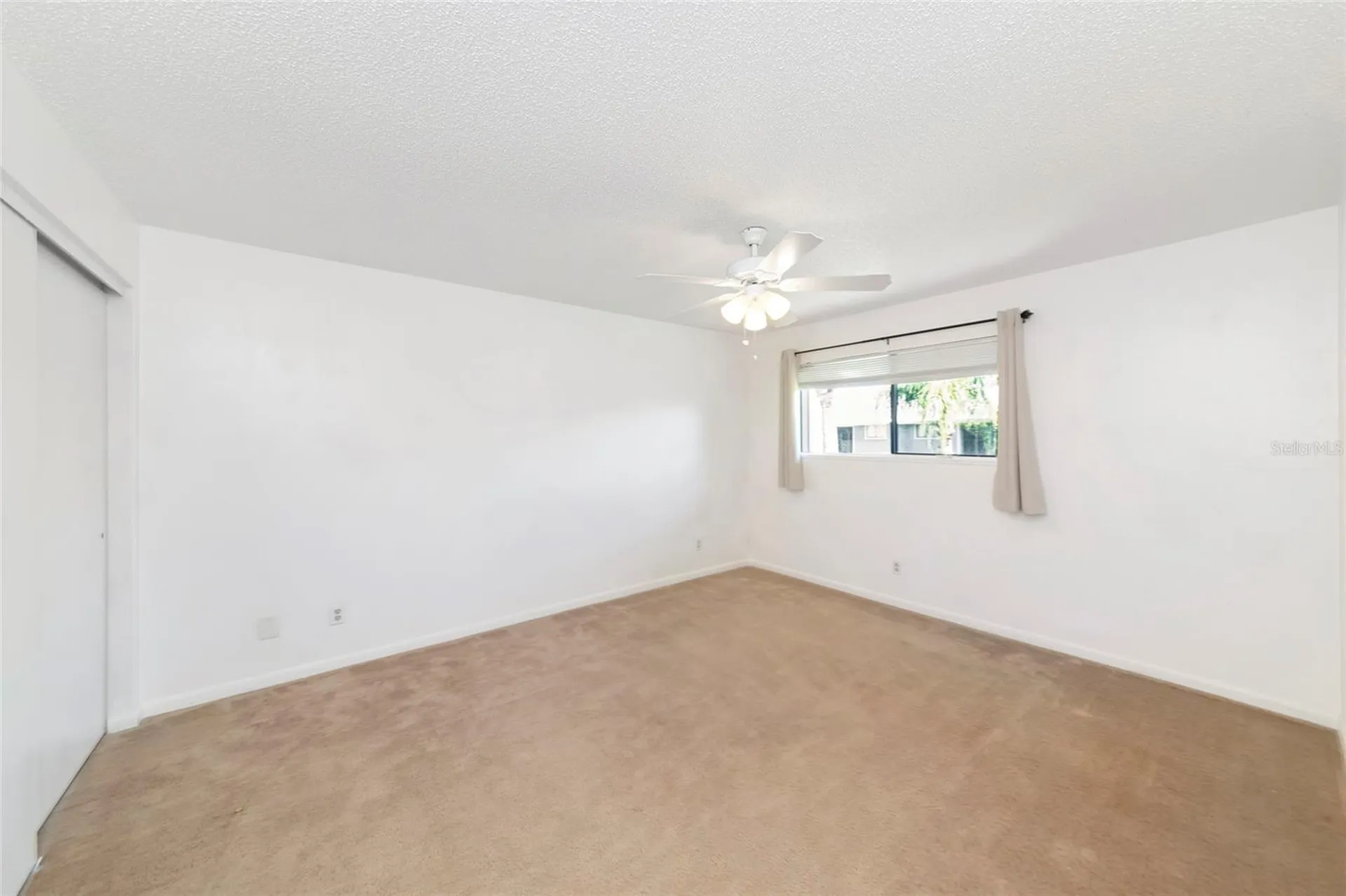 6033 34th Street W Bradenton FL 34210