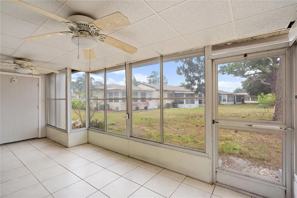 2802 Swifton Drive Sarasota FL 34231